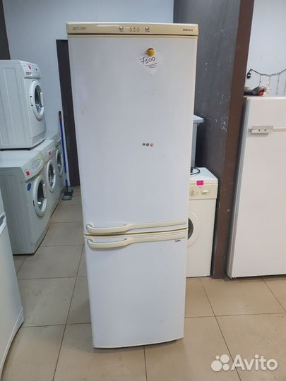 Холодильник рабочий samsung