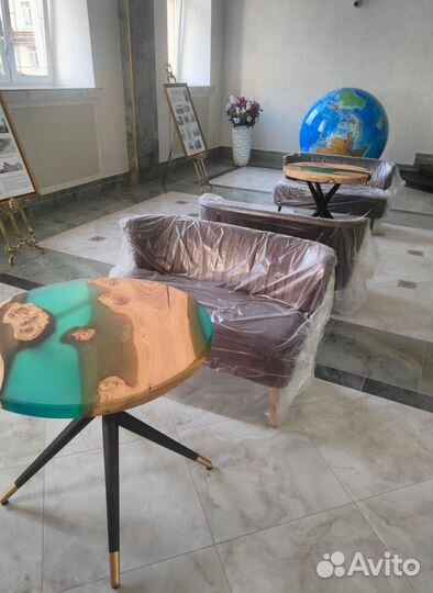 Стол из Эпоксидной смолы и дерева от производителя