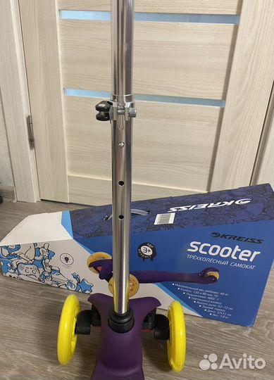 Самокат детский трехколесный новый