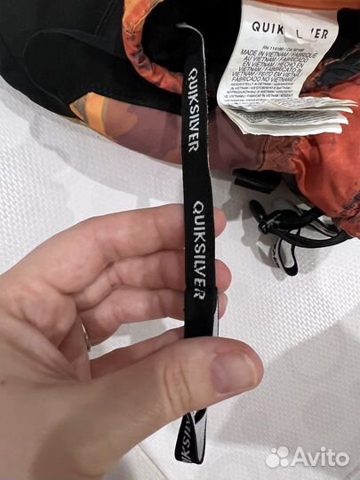 Новые перчатки quiksilver