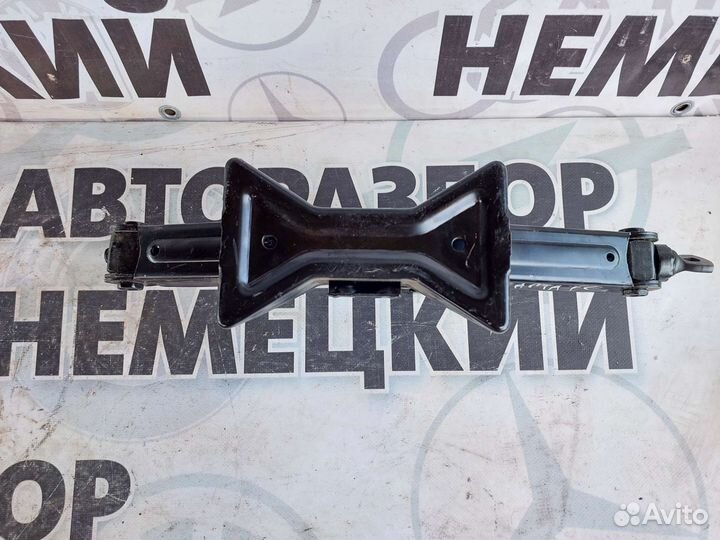 Домкрат Hyundai Santa Fe