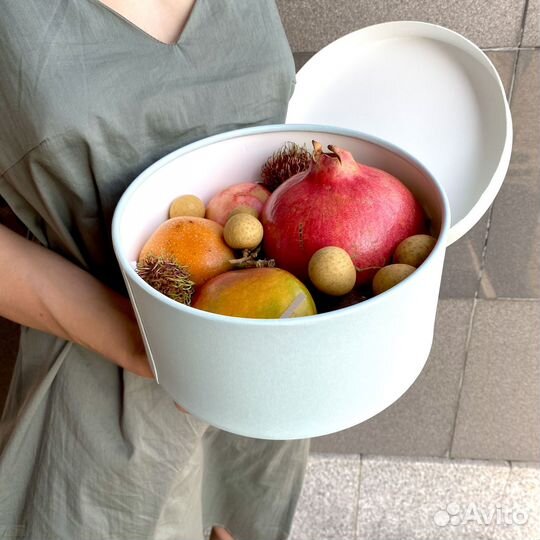 Подарочный набор с экзотическими фруктами