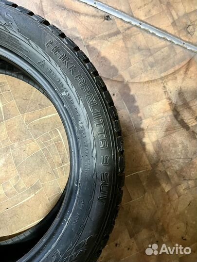 Nokian Tyres Hakkapeliitta 9 SUV 215/55 R18