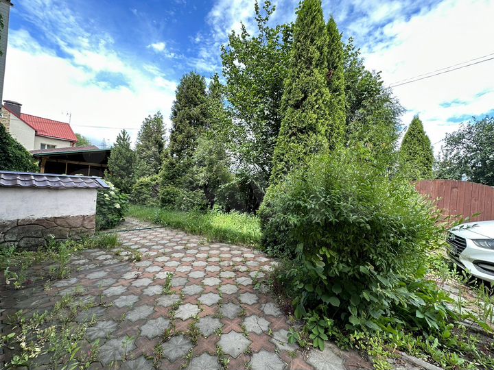 Дом 228 м² на участке 6 сот.