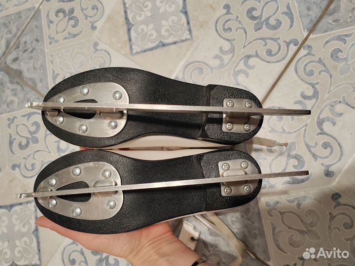 Коньки детские