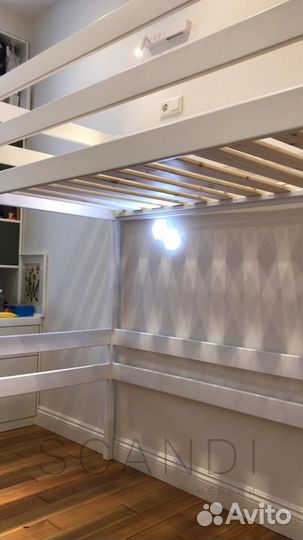 Детская кроватка из бука