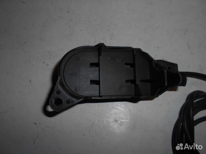 Антенна W220 A2208202275