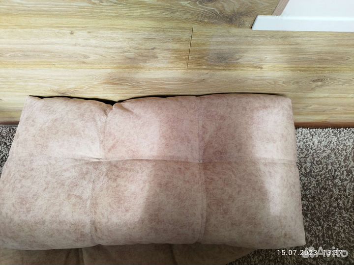 Подушки для дивана большие