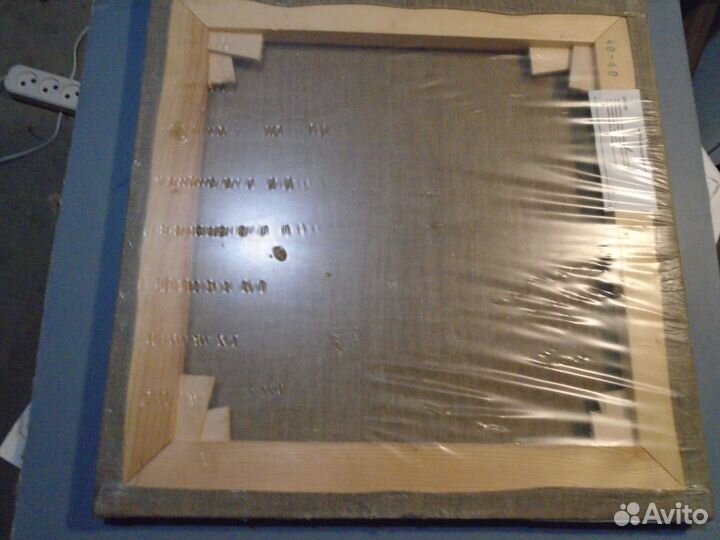 Холст на подрамнике и в рулоне,картон и рамы