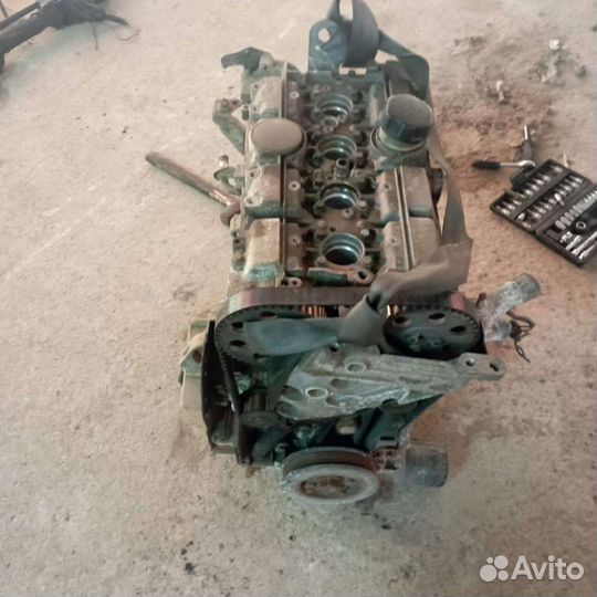 Двигатель Renault Safrane 2 (1996 - 2000) 2.0