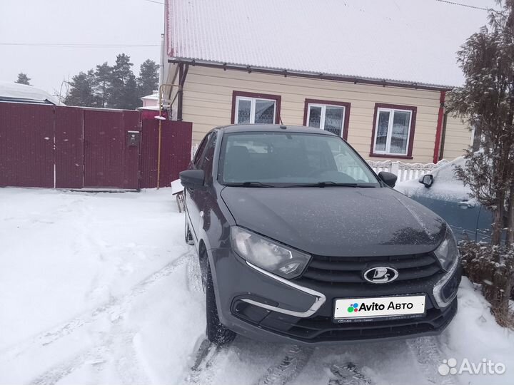 LADA Granta 1.6 МТ, 2020, 130 000 км