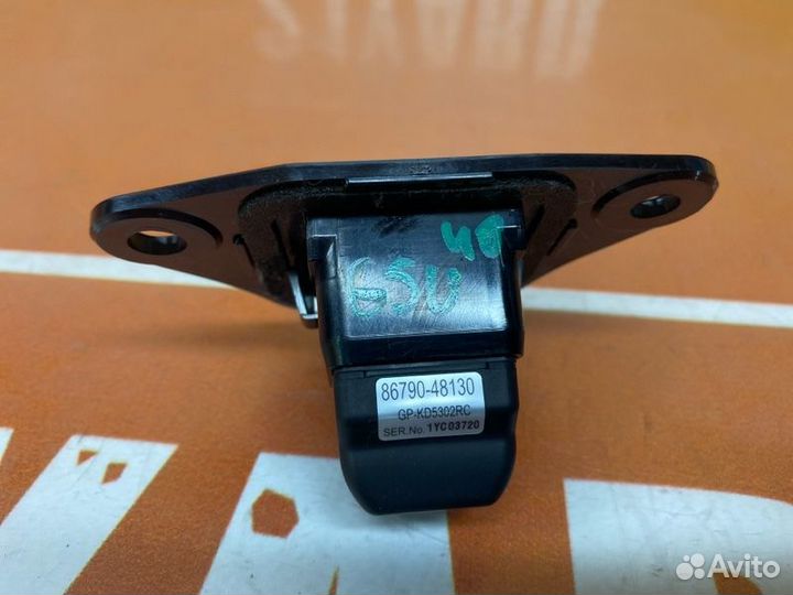 Камера заднего вида Toyota Highlander