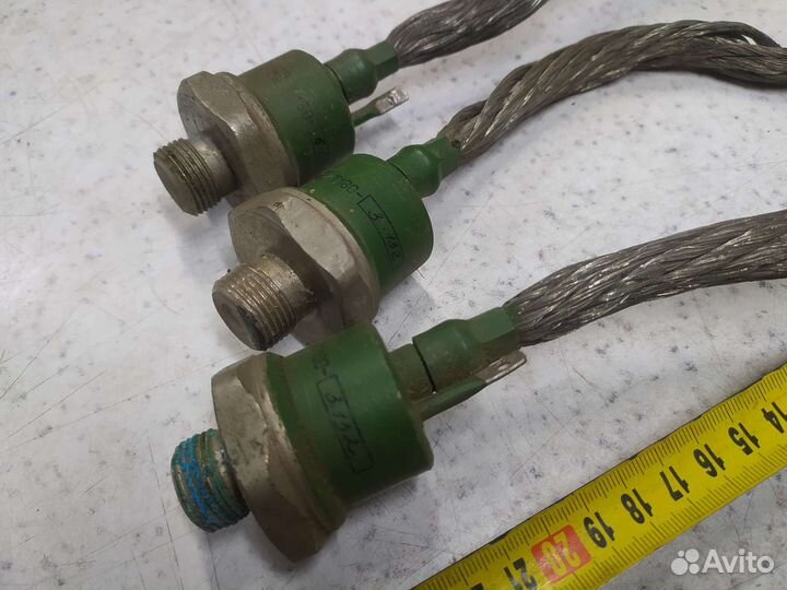 Диод высоковольтный. СССР