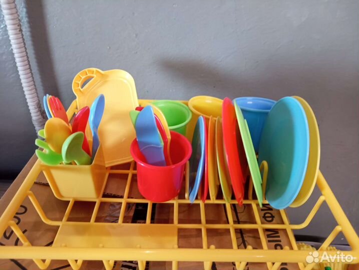 Детская посудка