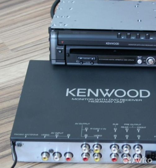 Автомобильный мультимедийный центр Кенвуд Kenwood