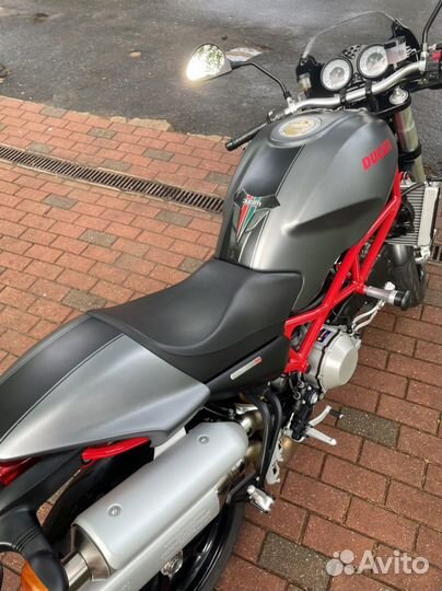 Ducati Monster S4R