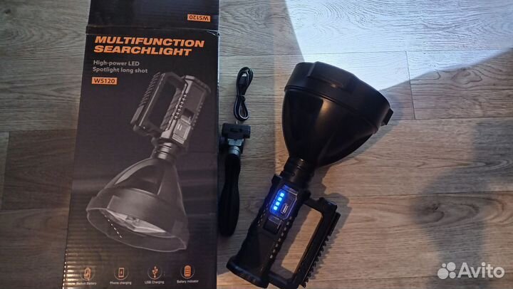 Светодиодный фонарь, прожектор