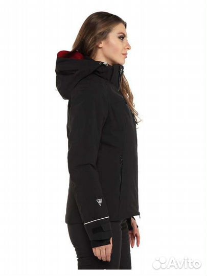 Сноубордическая куртка