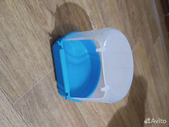 Кормушка для птиц в клетку