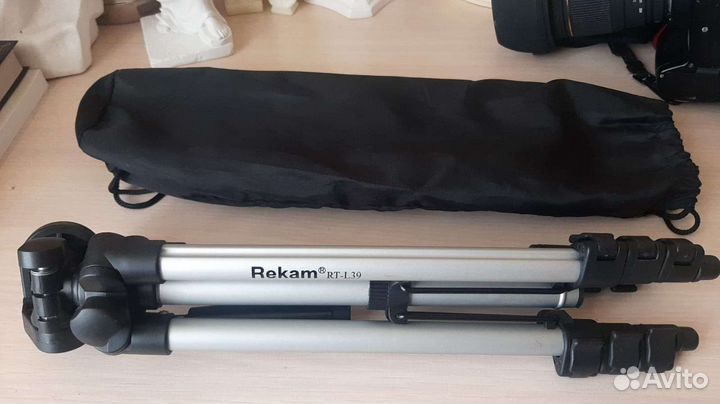 Зеркальный фотоаппарат nikon D70