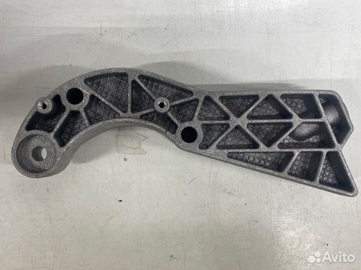 Кронштейн опоры двигателя задний Ваз-1117-19