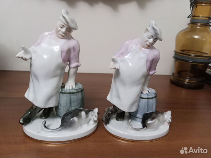 Фарфоровые статуэтки