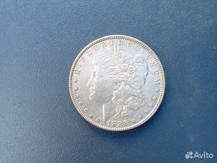 Серебряный доллар США