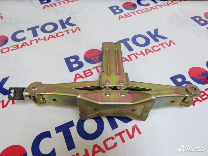 Домкрат daihatsu terios J100G, J122G, J102G