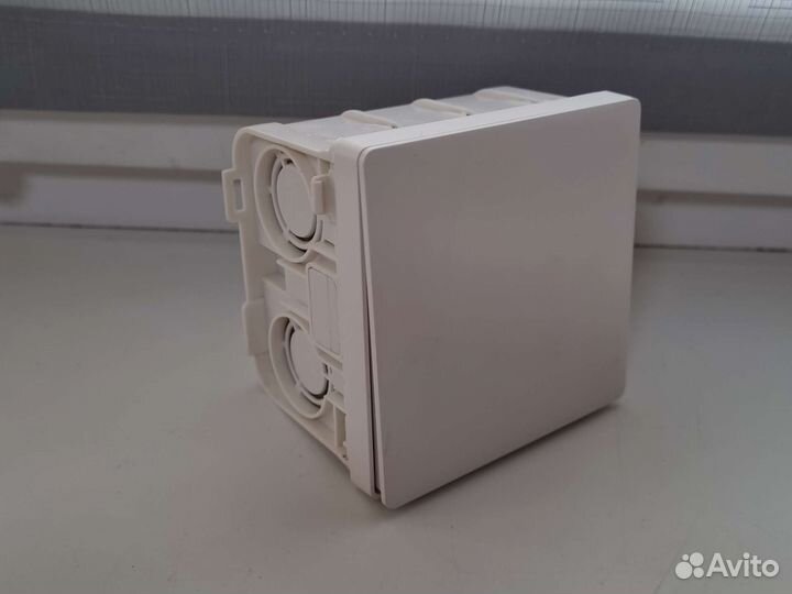 Умный выключатель aqara