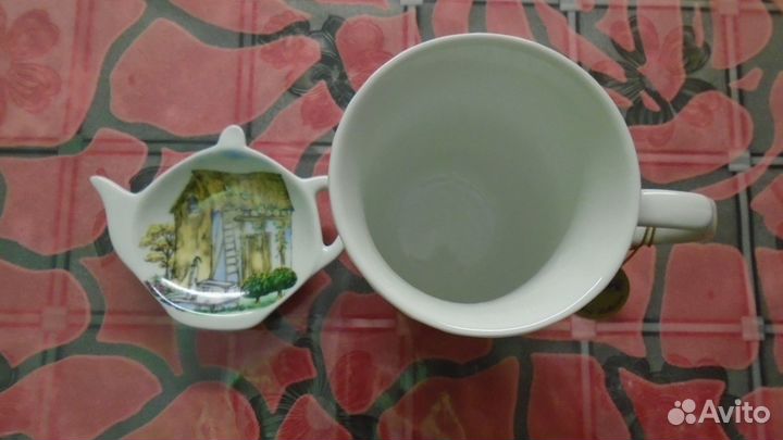 Фарфоровая кружка и подставка под пакетики Lefard