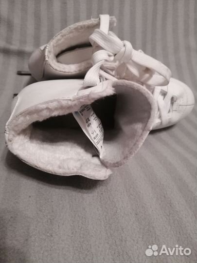 Коньки фигурные 35 размер