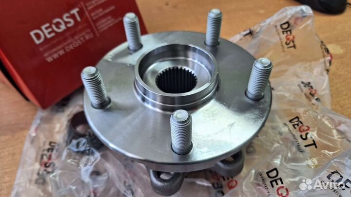 Передний ступичный Тойота Королла Аурис Рав 4