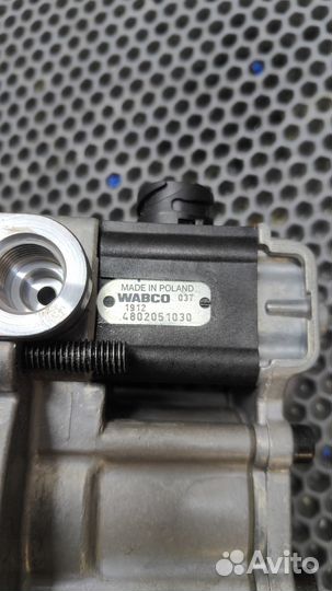 Клапан ускорительный DAF 95XF / 105XF / CF75-85