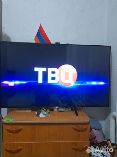 Телевизор SMART tv с вайфаем бу