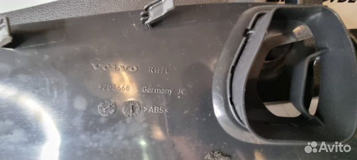 Обшивка салона Volvo V70R универсал B5254T4 2005