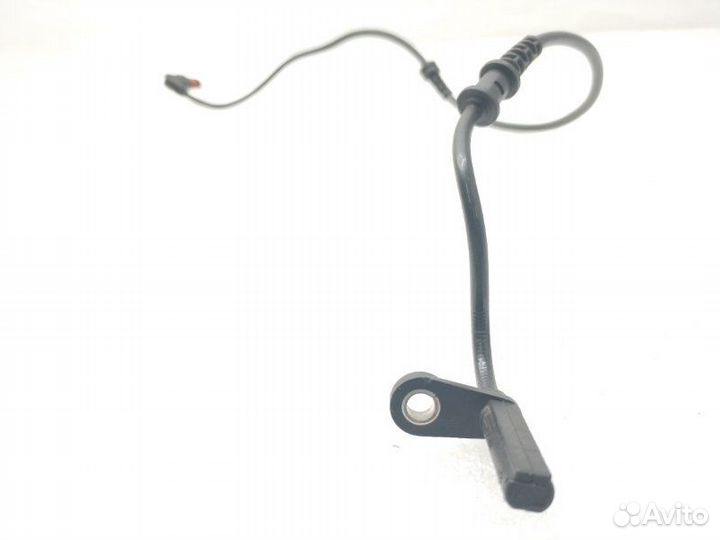 Датчик ABS передний правый Mercedes-Benz C-Class