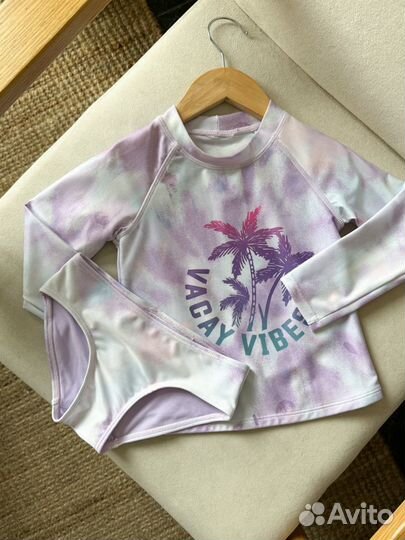 Пляжный лонгслив и плавки, 104