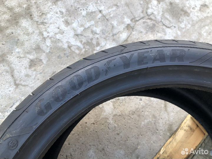 Goodyear Eagle F1 Asymmetric 3 285/30 R19