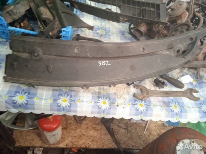 Решетка под лобовое стекло LADA Priora