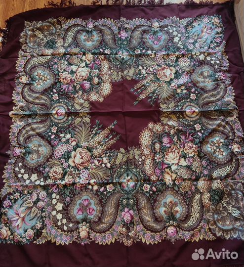 Павловопосадский платок 146 см, шерсть, новый