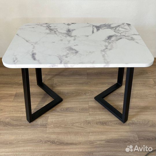 Стол 'Every Fortune'