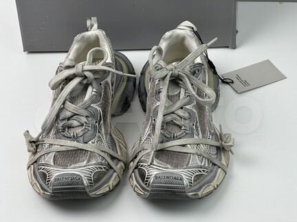 Кроссовки Balenciaga 3XL Worn Out Sneaker