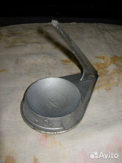 Пепельницы (хрусталь, металл)