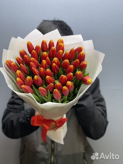 Тюльпаны розы букеты цветы