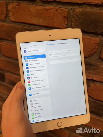 iPad mini 4 128гб с отпечатком