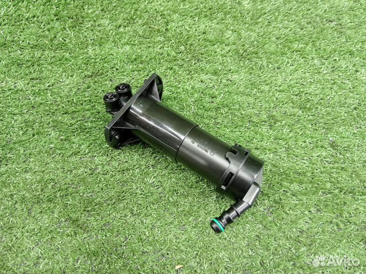 Форсунка омывателя фар правая Audi Q7 4L VAG