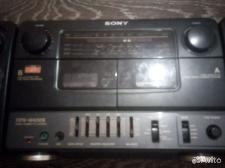 Музыкальный центр sony