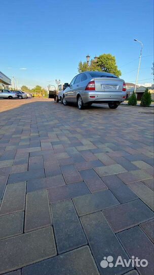 Задний бампер priora 1 хэтчбек люкс