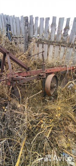 Плуг для трактора