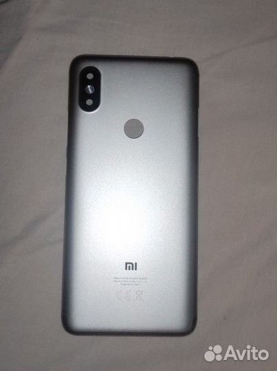 Задняя крышка на Redmi s2, новая